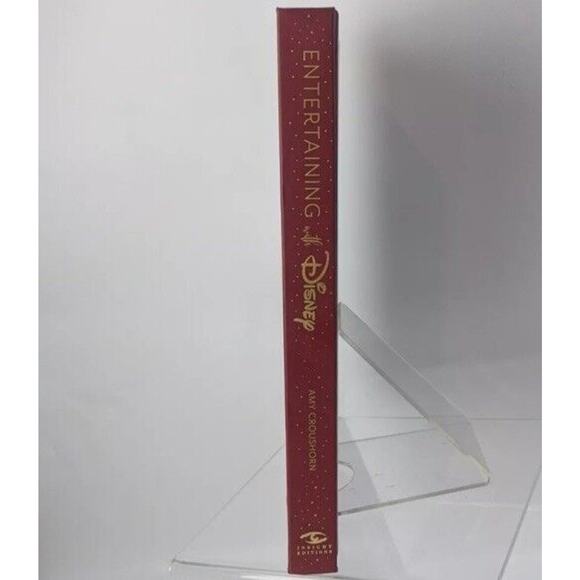 Entertaining with Disney by Amy Croushorn 2019 Hardcover Excellent Condition - Picture 4 of 13